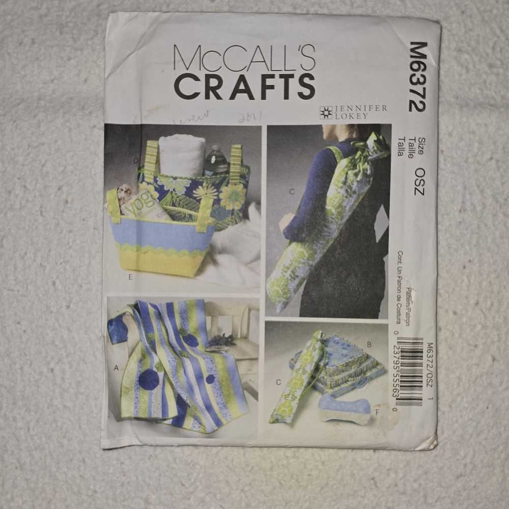 Sewing Pattern McCall's Crafts M6372 Quilt Cushion Yoga Mat Basket Neck Roll